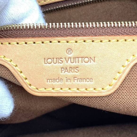 LOUIS VUITTON Brown Monogram Tote Bag - Picture 9 of 12